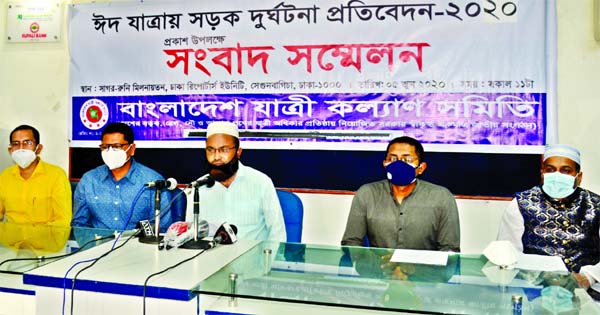 Secretary General of Bangladesh Jatri Kalyan Samity Mozammel Haque Chowdhury speaking at a press conference in DRU auditorium on Friday for unveiling report of road accidents in Eid journey.