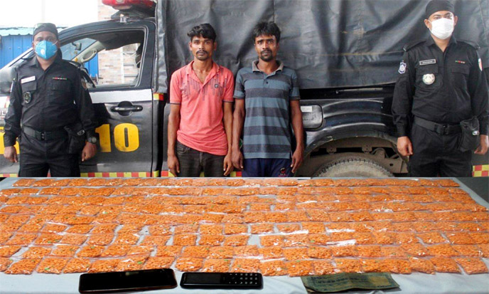 RAB-10 detains two drug peddlers with huge quantity of Yaba tablets conducting raid in the city's Jatrabari area on Friday.