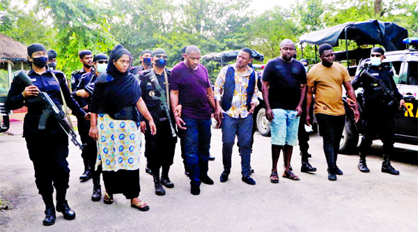 Members of RAB-4 detain five frauds including four Nigerian citizens from the city's Kafrul and Pallabi thana areas on Friday.