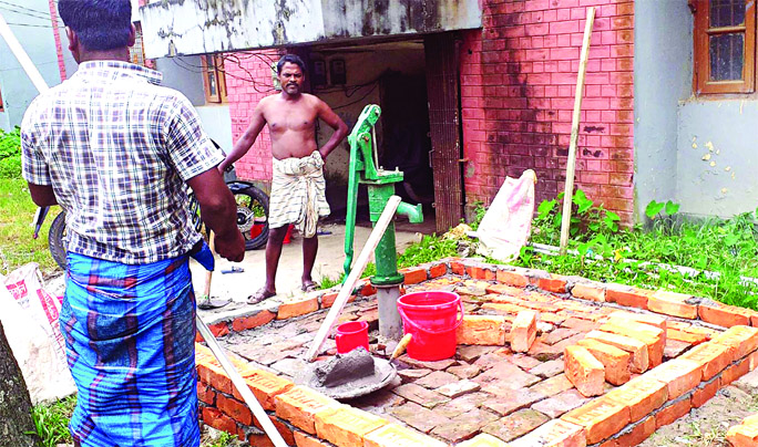 The repairing of the Fulbaria Upazila Parishad Quarter of Mymensingh continues with the substandard building materials. The photo was taken on Tuesday.