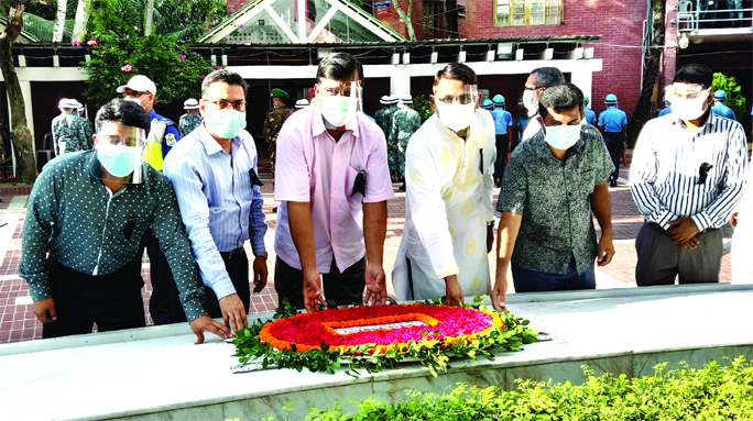 District and Session Judge of Gopalganj Amit Kumar Dey and other judges and officials placed wreaths at the tomb of Bangabandhu Sheikh Mujibur Rahman on the occasion of his 45th martyrdom.