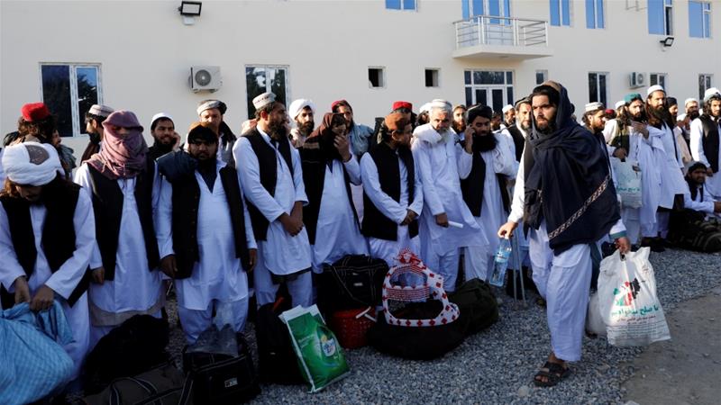 The release of 5,000 Taliban prisoners in return for 1,000 captive Afghan security personnel was agreed by the US and Taliban.