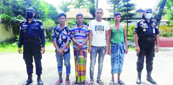 RAB -14 arrests four drug dealers with 41 kg hemp and dramtrack at Bhairab town of Kishoreganj on Thursday noon.