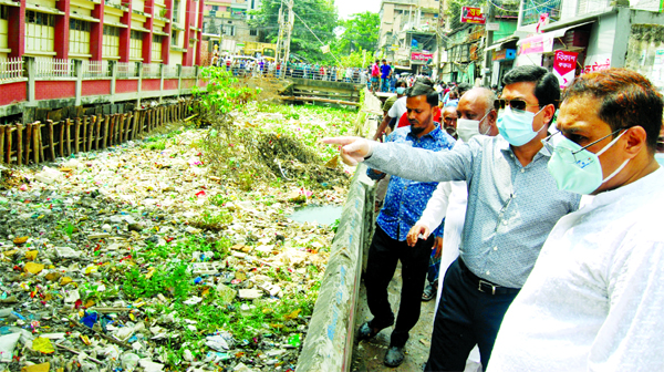 Dhaka South City Corporation Mayor Sheikh Fazle Noor Taposh visits Rampura- Banasree canal on Wednesday to oversee progress of recovering the canal.