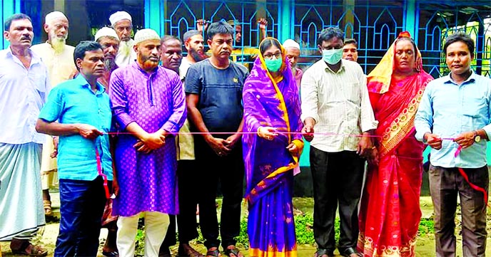 Farzana Sharmin Beauty, Panel Chairman of Mymensingh Zilla Parishad, inaugurates Moyahazaribari Pangegana at Bagta Union in Fulbaria upazila on Saturday.