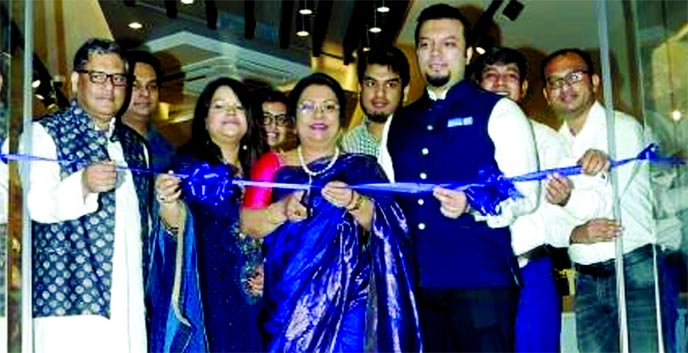 Afroza Khanam, Chairman of Monno Group and Monno Ceramic, inaugurating its new show room at city's Banani area on Friday. New products are English Bone, Monno Italia and Silk Porcelain and many more. Moynul Islam, Vice Chairman of Monno Group, Rasheed My