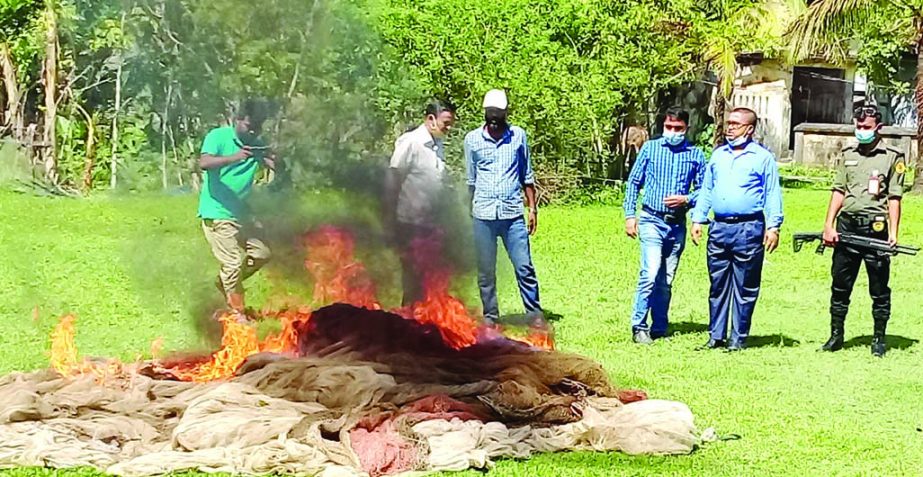 Banned current nets worth Tk 2 lakh seized by a team of Morelganj Upazila Administration (in Bagerhat) were destroyed in front of Upazila headquarters premises on Monday in presence of UNO Delwar Hossain and Senior Fisheries Officer Binoy Kumar.