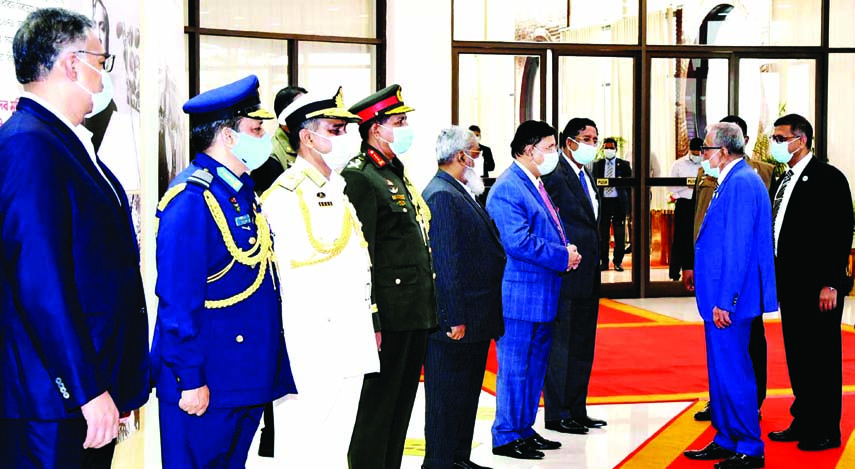 Ministers, Cabinet Secretary, Chiefs of Armed Forces welcome President Md. Abdul Hamid at Hazrat Shahjalal International Airport on his arrival from UAE after medical check-up on Tuesday. PID photo