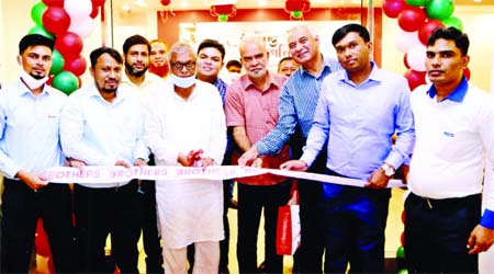 Md Ariful Haque Chowdhury, Mayor of Sylhet City Corporation, inaugurating a showroom of Brothers Furniture Ltd at Subibarzar in Sylhet recently. Chairman of Brothers Furniture Habibur Rahman Sarker was also present.
