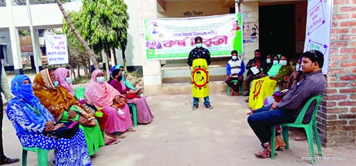 Members of Helath Assistant Association ovserve work abstention at Hatibandha Health Complex premises in Lalmonirhat on Thursday, seeking upgradation of their posts and wages with reviewing job rules.