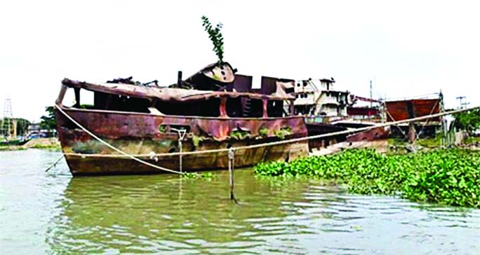 A large Pak ship MV Loram loaded with deadly weapons and foods , that was sunk at night and smashed on 30 Oct, 1971 by a time bomb by the Liberation War freedom fighters' Naval Command in the Dakatia river at Chandpur's London Ghat, was salvaged on