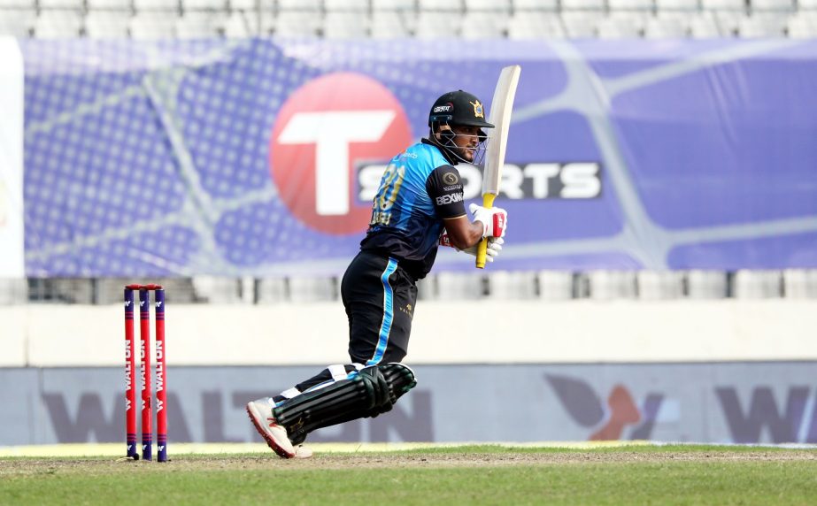 Yasir Ali of Beximco Dhaka in action against Fortune Barishal in the Eliminator match of the Bangabandhu T20 Cup Cricket at the Sher-e-Bangla National Cricket Stadium in the city's Mirpur on Monday. He was adjudged the Man of the Match.