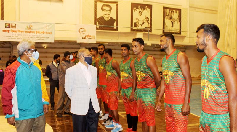 Chief guest President of Bangladesh Medical Association and President of Bangladesh Basketball Federation Dr Mostafa Jalal Mohiuddin being introduced with Bangladesh Army, the participating team in the opening match of the Bangabandhu Victory Day Basketba