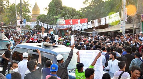 AL nominated Mayoral candidate of Chattogram city corporation Rezaul Karim chowdhury formally launches election campaign on Friday.