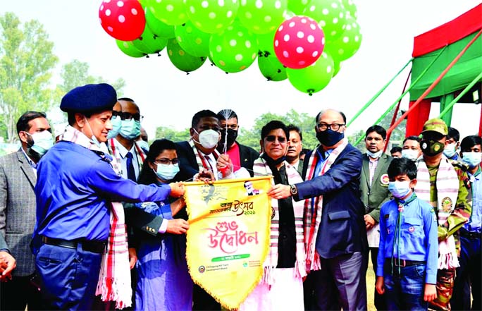 Foreign Minister A.K. Abdul Momen inaugurates 'Bangabandhu Adventure Utsab' in Rangamati on Monday.