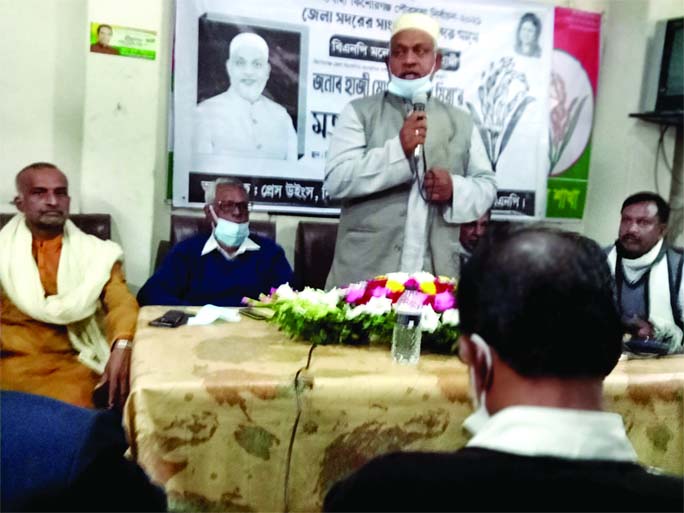 BNP's Mayoral candidate Md. Israil Miah exchange views with journalists over the upcoming Municipality Election in Kishoreganj on Monday noon.