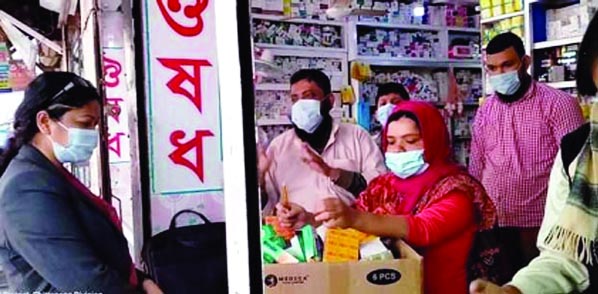 CHANDPUR: A Mobile Court led by Shahrasti UNO and Executive Magistrate Shirin Akter fined three drug shops at Chitosy Bazar in Shahrasti Upazila and realised Tk 30 thousand on charge of their selling unregistered and expired drugs on Tuesday afterno