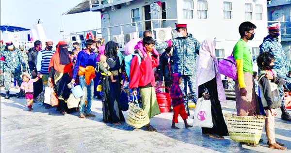 The 3rd-batch of Rohingyas start their journey to Bhasan Char from Patenga Naval jetty in Chattogram as part of their relocation under the supervision of Bangladesh Navy around 10:30AM on Friday.