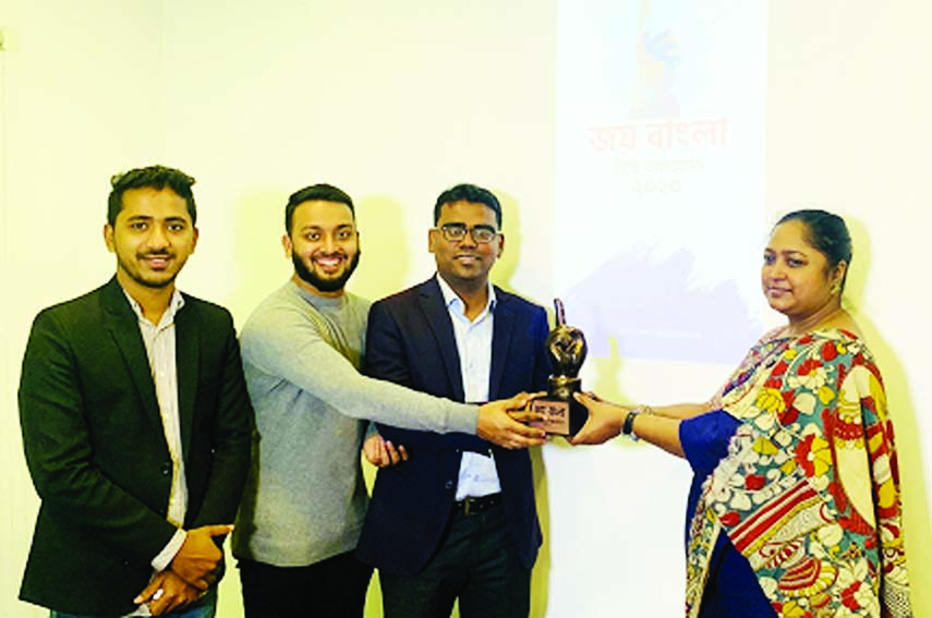 President, General Secretary and the organizing secretary of Central Boys of Raozan, Md. Saidul Islam, Imtiaz Jamal Naqbi and Moinuddin Jamal Chisti respectively received the Joy Bangla Youth Award-2020 from Israt Ara Parveen of Center for Research and In
