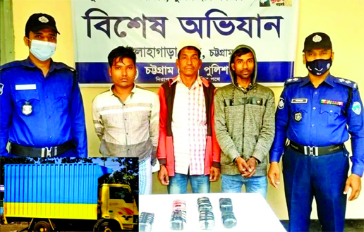 Police arrested three drug dealers in Lohagara along with 25,500 Yaba pills in separate operations on Wednesday night.