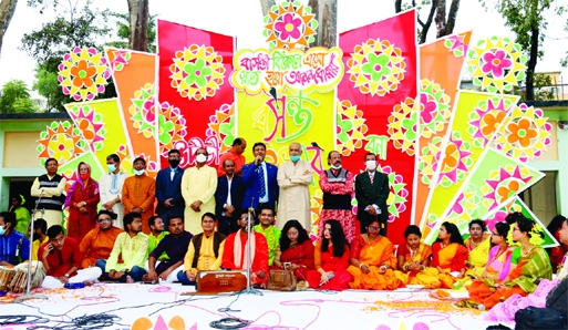 Basanto Baron Utsav observed in Barishal through a colourful cultural programme at Saraswati School ground in Barishal on Sunday afternoon.