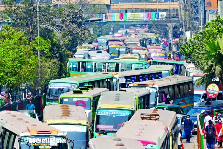 Traffic get stuck on Mirpur road in the capital after students of seven colleges affiliated to Dhaka University blocked Nilkhet intersection on Wednesday.