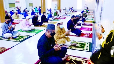 A special prayer and milad mahfil was held at the BGB Central Mosque, Dhaka Sector Mosque and Border Guard Hospital Mosque after Jumma prayers commemorating those killed in the February 25-26 carnage at Pilkhana headquarters of then Bangladesh Rifles (now