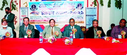 Freedom fighter Commodore (retd) Abdul Wahed Chowdhury, former Secretary of Maritime Affairs Unit of the Foreign Ministry Rear Admiral Khurshed Alam (retd) and Vice-Chairman of PHP Family Mohammad Mohsin at a ceremony organised on the occasion of the sixt