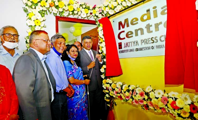 Indian High Commissioner to Bangladesh Vikram Kumar Doraiswami inaugurates Media Center of the Jatiya Press Club on the club premises on Monday. JPC President Farida Yasmin among other senior journalists were present on the occasion.