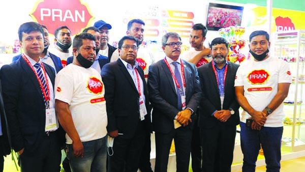 State Minister for Foreign Affairs Shahriar Alam visited Pran's pavilion and expressed their satisfaction to see the Bangladeshi group participating at the fair.