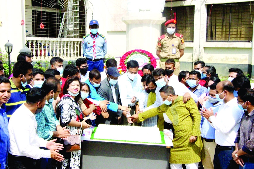 The birth centenary of Father of the Nation Bangabandhu Sheikh Mujibur Rahman and National Children's Day was celebrated at Comilla University amid festivity and fervour. Vice-Chancellor Prof Dr Emran Kabir Chowdhury offered wreaths at the portrait of Ba