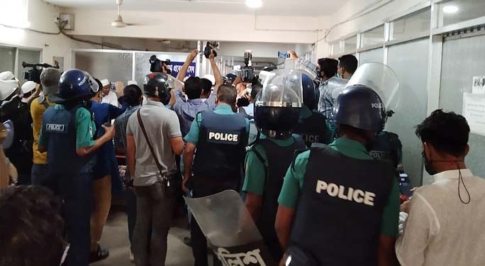 Emergency Department of Chittagong Medical College Hospital on Friday.
