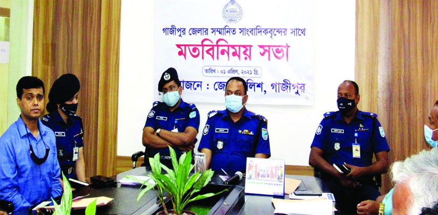 Newly appointed Gazipur Police Super SM Shafiullah exchanges views with media at the conference room of the SP Office, Gazipur on Thursday.