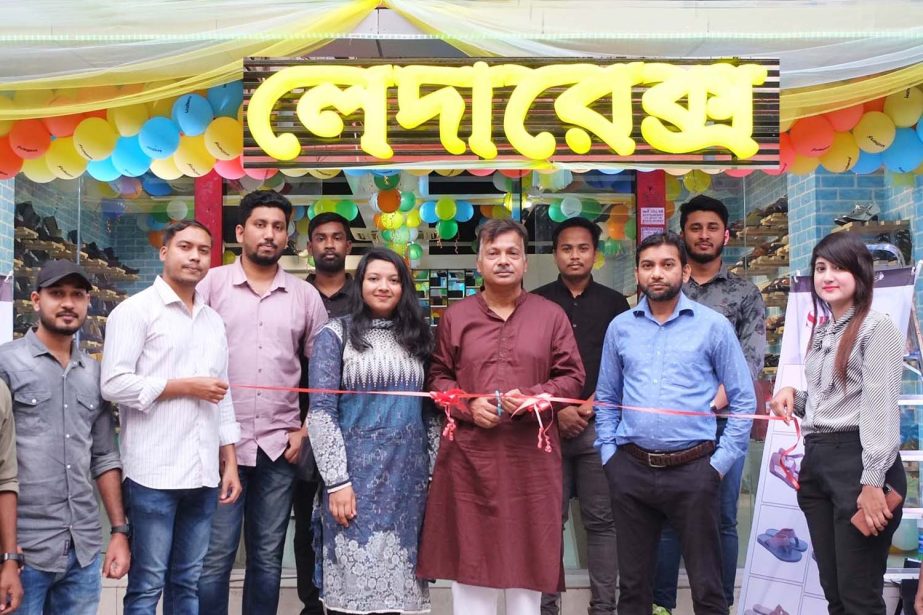 Mohammad Nazmul Hassan, Managing Director of Leatherex Group, inaugurating a new outlet of the company city's Khilgaon Taltala area rcently. Mostafizur Rahman, AGM of Leatherex Fashion and Footwear and other officials of the company were present.