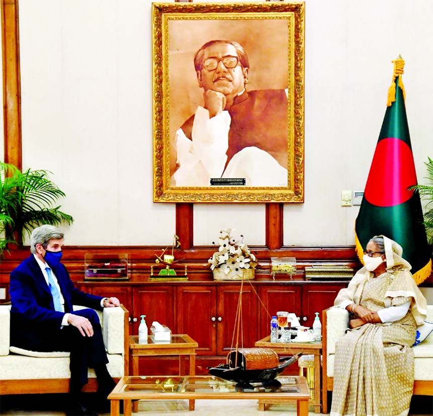 Special US Presidential Climate Ambassador John Kerry called on Prime Minister Sheikh Hasina at her official residence on Friday.