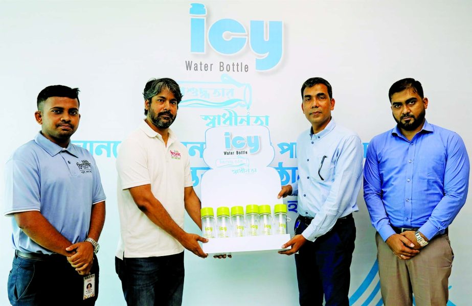 Toukirul Islam, Executive Director at RFL house ware, handing over the products to Bidyanondo foundation to ensure safe water for under privileged children of its six orphanages in the Chattogram Hill Tracts areas through a programme held at RFL head offi