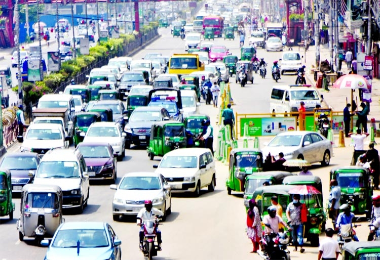 Cars are rolling out to the streets of Dhaka in greater numbers for the last couple of days amid pandemic lockdown. This photo was taken from the city's Banani area.