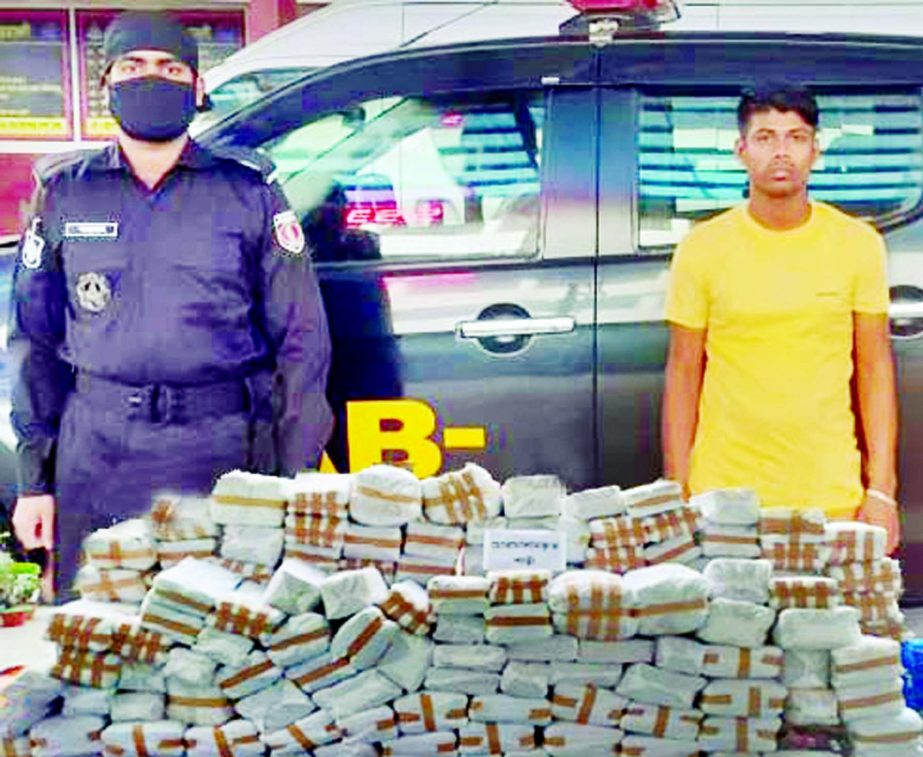 RAB-10 detains 1 person with smuggled sharees and Lehengas worth about Tk 01 crore and 25 lakh conducting raid at Siddhirganj in Narayanganj on Wednesday.