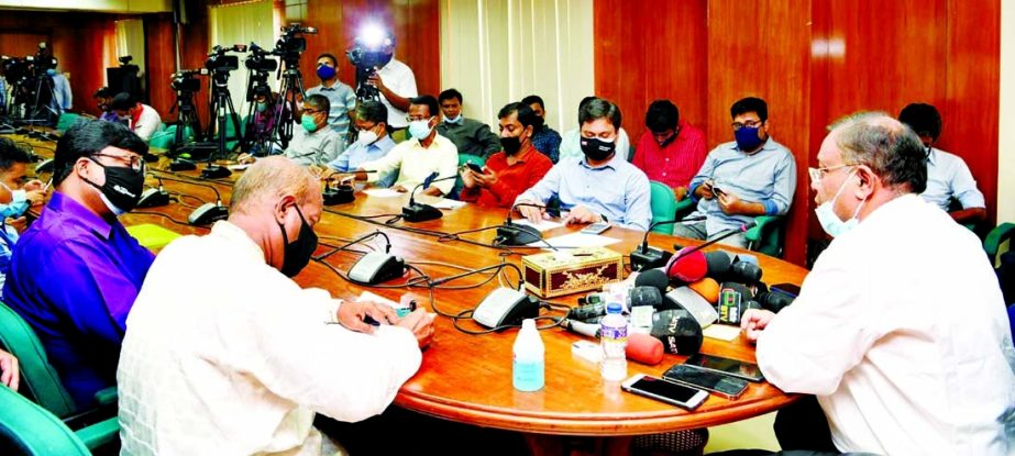 Information and Broadcasting Minister Dr Hasan Mahmud exchanges views with journalists about current affairs at the Ministry on Sunday. ISPR photo