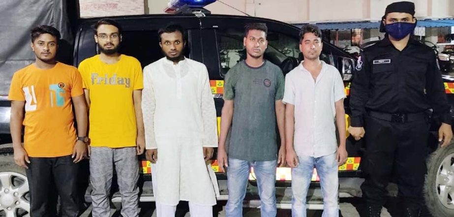 RAB-10 detains 5 members of human trafficking gang and rescues 16 victims conducting raid in the city's Wari area on Saturday.