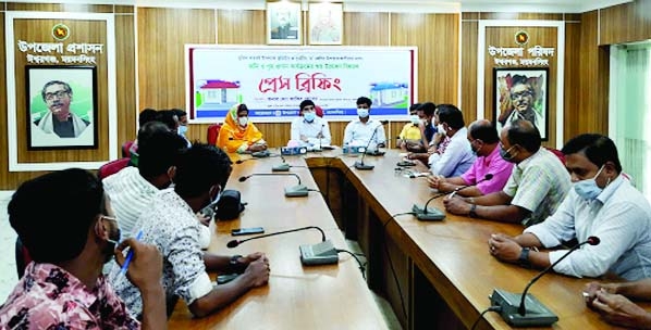 Ishwarganj Upazila Nirbahi Officer Md. Jakir Hoshen speaks at a press briefing on Saturday regarding inauguration of distributing homes to the landless people of the upazila as Prime Mnister's gift on the occasion of birth centenary of Father of the Naio