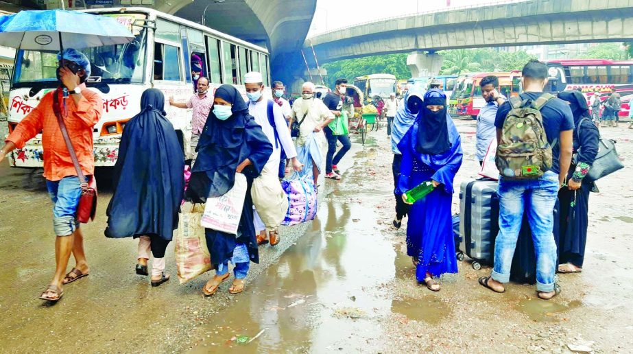 Passengers are returning from Sayedabad bus terminal in the capital on Tuesday as the authorities stop plying long-route buses from the city.