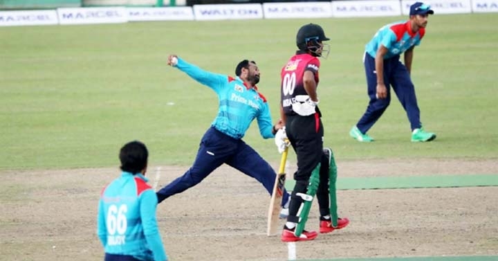 Spinner Alok Kapali of Prime Bank Cricket Club in action during their Super League match the Bangabandhu Dhaka Premier League Cricket with Gazi Group Cricketers at the Sher-e-Bangla National Cricket Stadium in the city's Mirpur on Wednesday. Kapali was