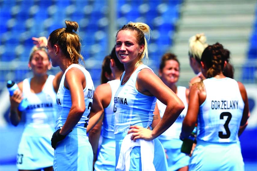 Julieta Jankunas (center) of Argentina reacts at the end of their match of the Tokyo Olympics hockey women's quarterfinal against Germany at Oi Hockey Stadium, Tokyo on Monday.