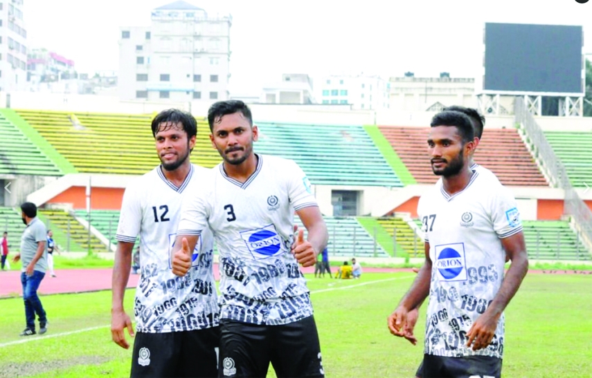 Players of Mohammedan Sporting Club Limited celebrating after scoring a goal against Rahmatganj Muslim and Friends Society in their second leg match of the Bangladesh Premier League Football at the Bangabandhu National Stadium on Saturday.