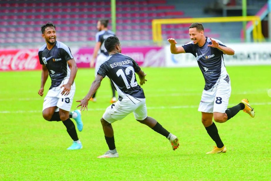 Players of Bashundhara Kings of Bangladesh celebrating after scoring a goal against ATK Mohun Bagan of India during their Group-D match of the AFC Cup at the National Football Stadium, Maldives on Tuesday. Agency photo