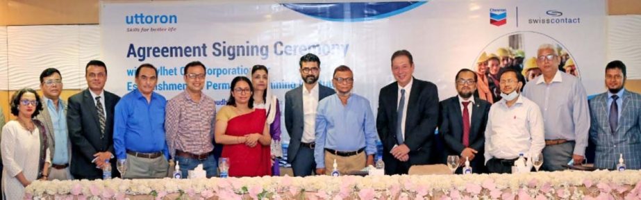 Top Chevron Bangladesh, Swisscontact Bangladesh and Sylhet City Corporation officials attend an agreement signing ceremony at the Westin Dhaka hotel on Tuesday.