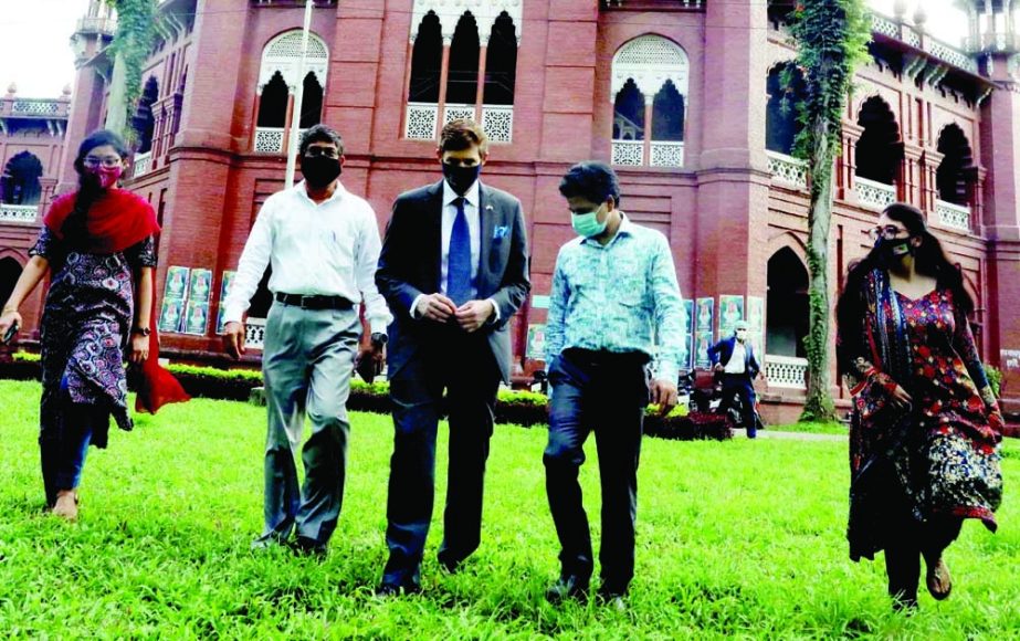 US Envoy to Bangladesh Earl. R. Miller visits Curzon Hall of Dhaka University on Monday. NN photo