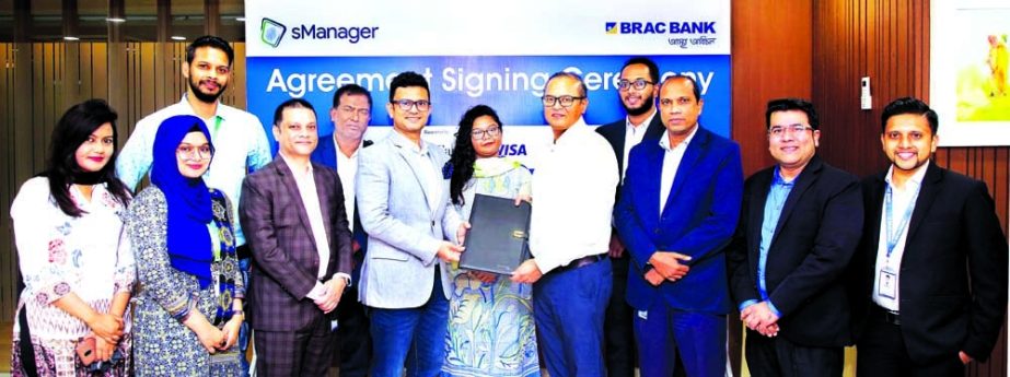 Syed Abdul Momen, DMD & Head of SME Banking of BRAC Bank Limited and Ilmul Hoque Sajib, Chief Operating Officer of Sheba Platform Limited, exchanging document after signing an agreement at the bank's head office in the capital recently. Senior officials