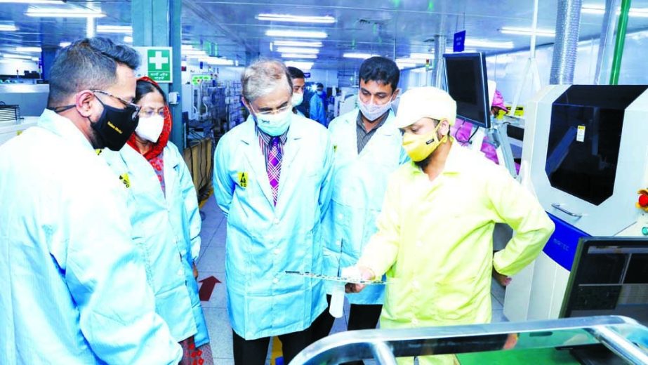 State Minister for Planning Dr Shamsul Alam, various manufacturing unit at Walton factory at Chandra in Gazipur on Monday. During his visit, Dr Shamsul Alam witnessed the unimaginable progress of the domestic hi-tech goods manufacturing industry. Golam Mu